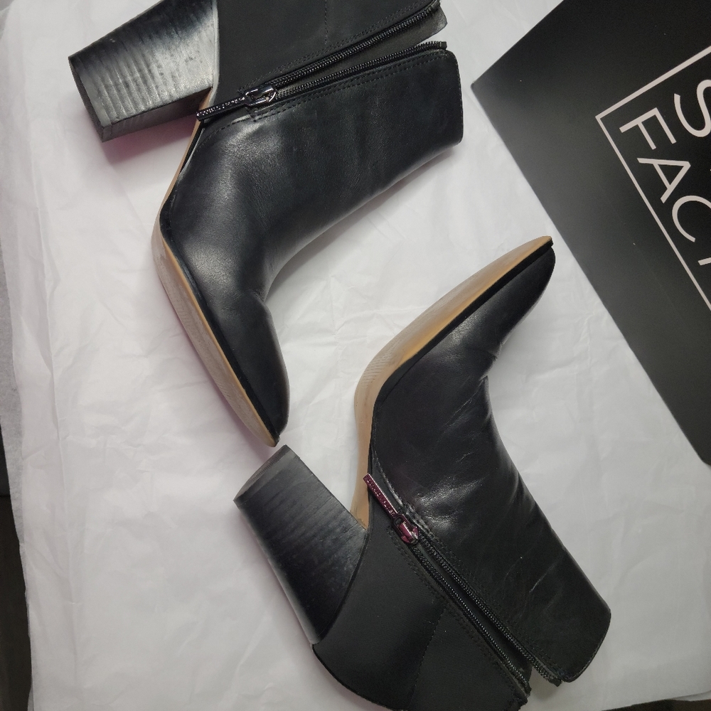 Leather ankle boots